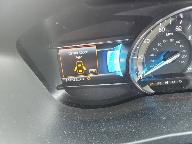 Used 2019 Ford Explorer XLT w/ Equipment Group 202A image 21