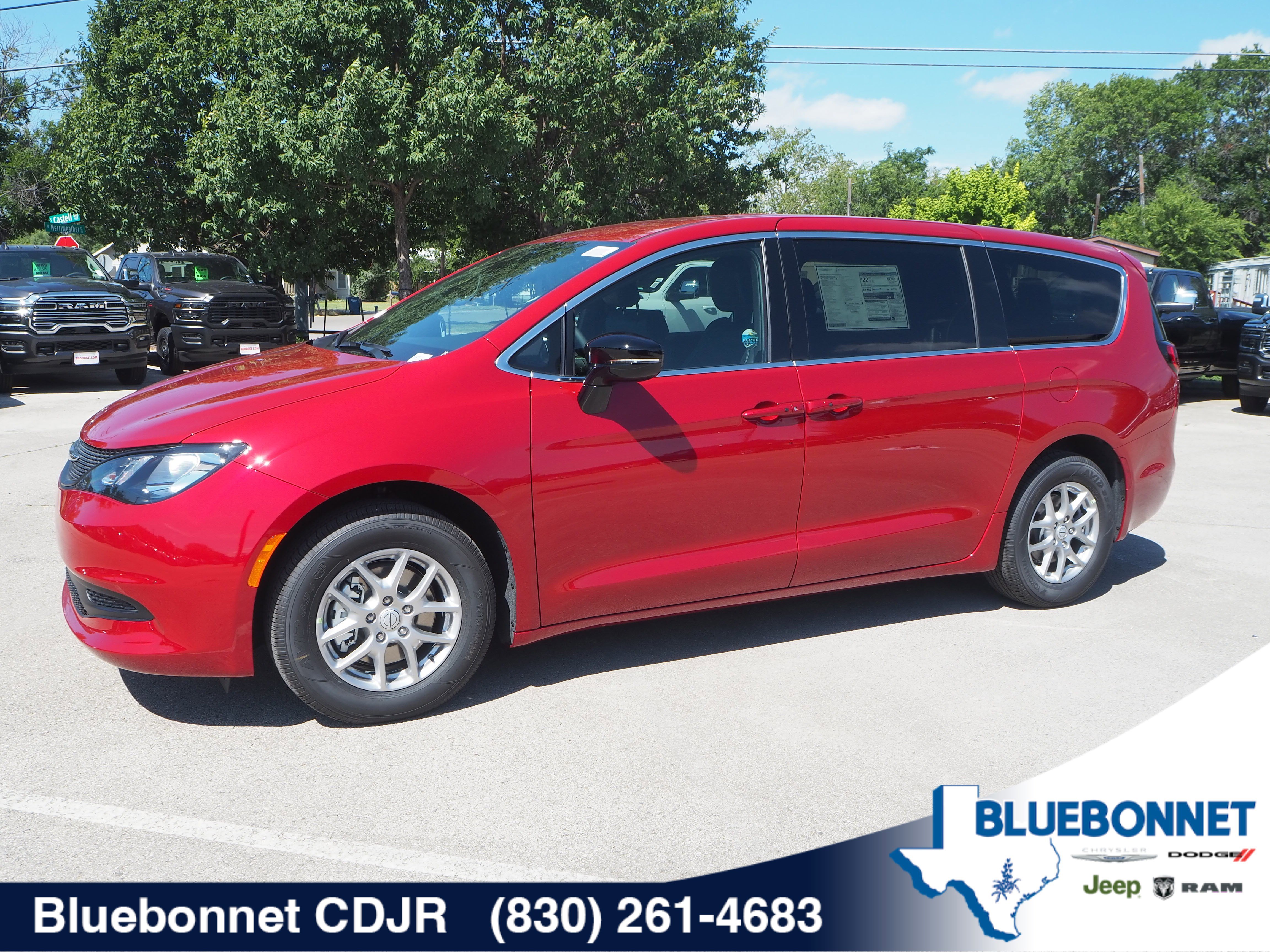 New 2025 Chrysler Voyager LX image 1