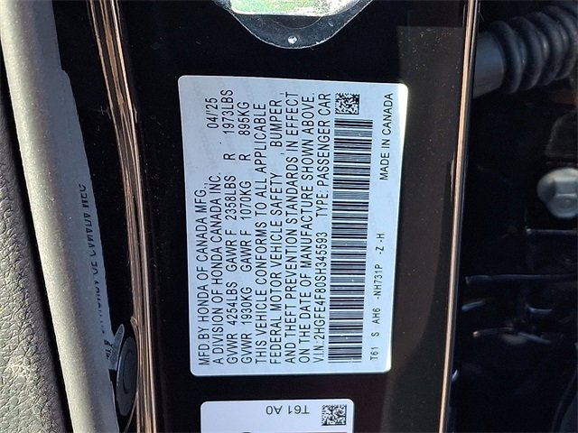 Certified 2025 Honda Civic Sport image 30