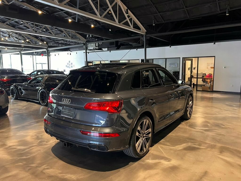 Used 2019 Audi SQ5 Prestige AWD/4WD image 5