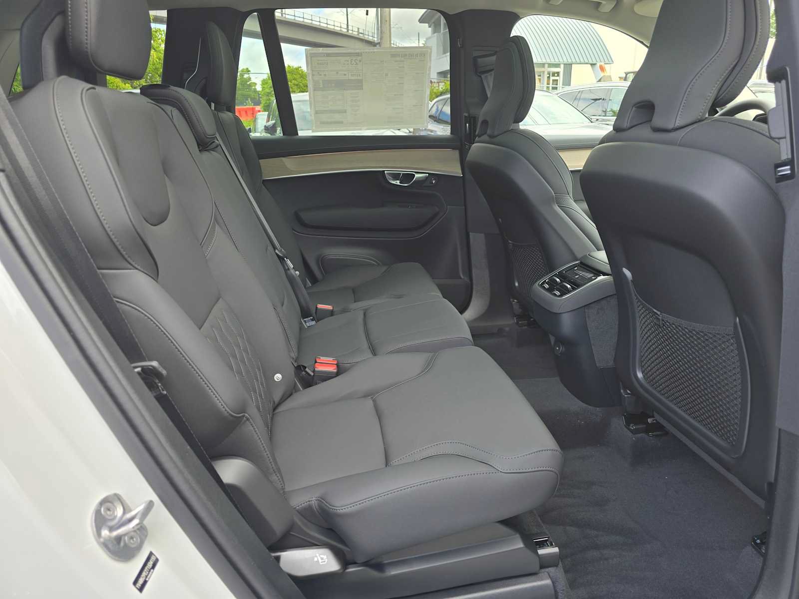 New 2026 Volvo XC90 B6 Plus w/ Protection Package AWD/4WD image 12