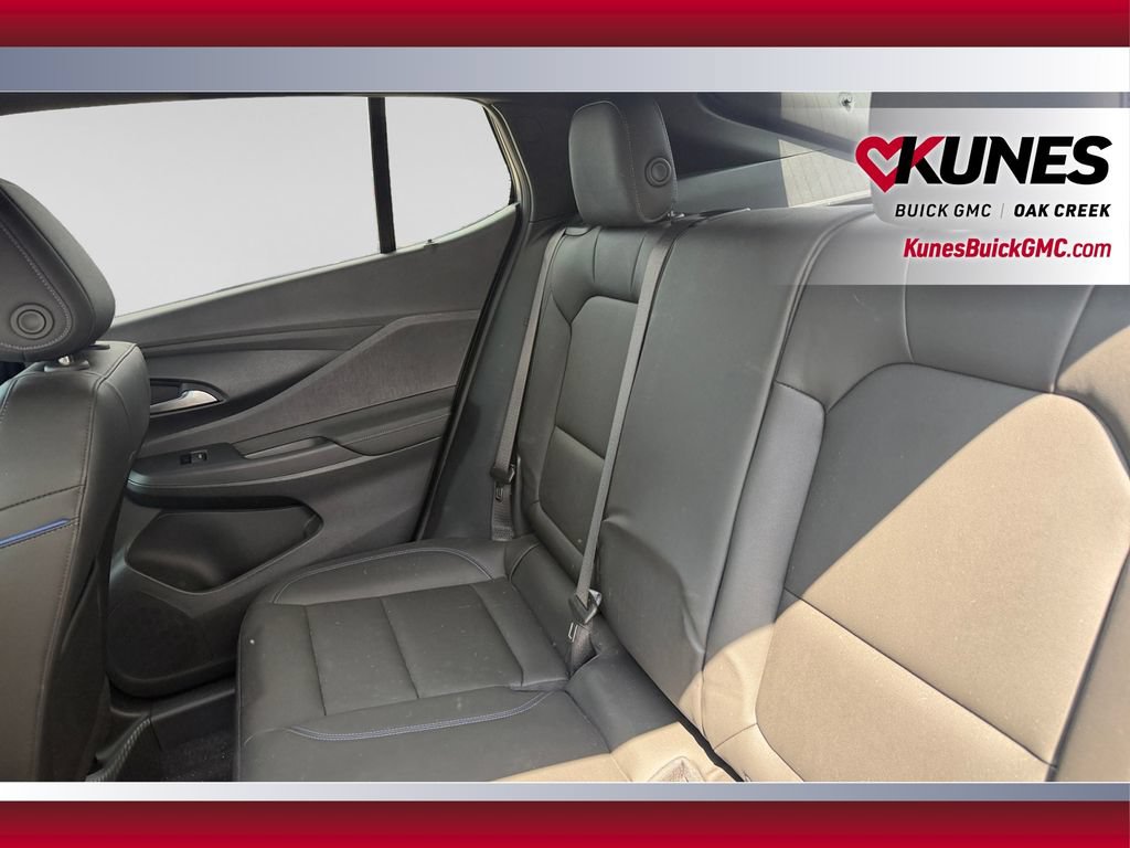 Used 2024 Buick Envista Sport Touring w/ Convenience I Package FWD image 35