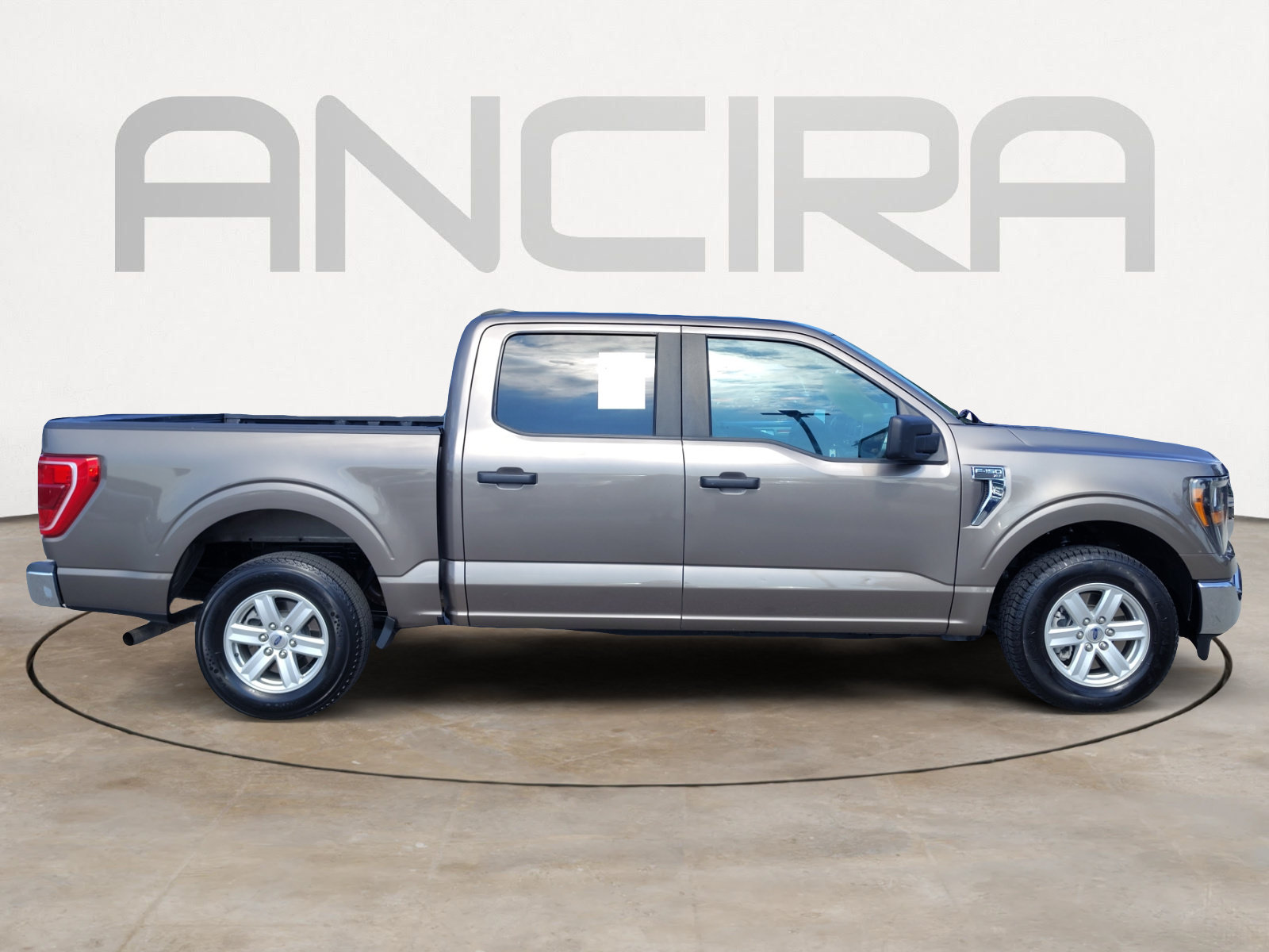 Used 2023 Ford F150 XLT RWD image 12