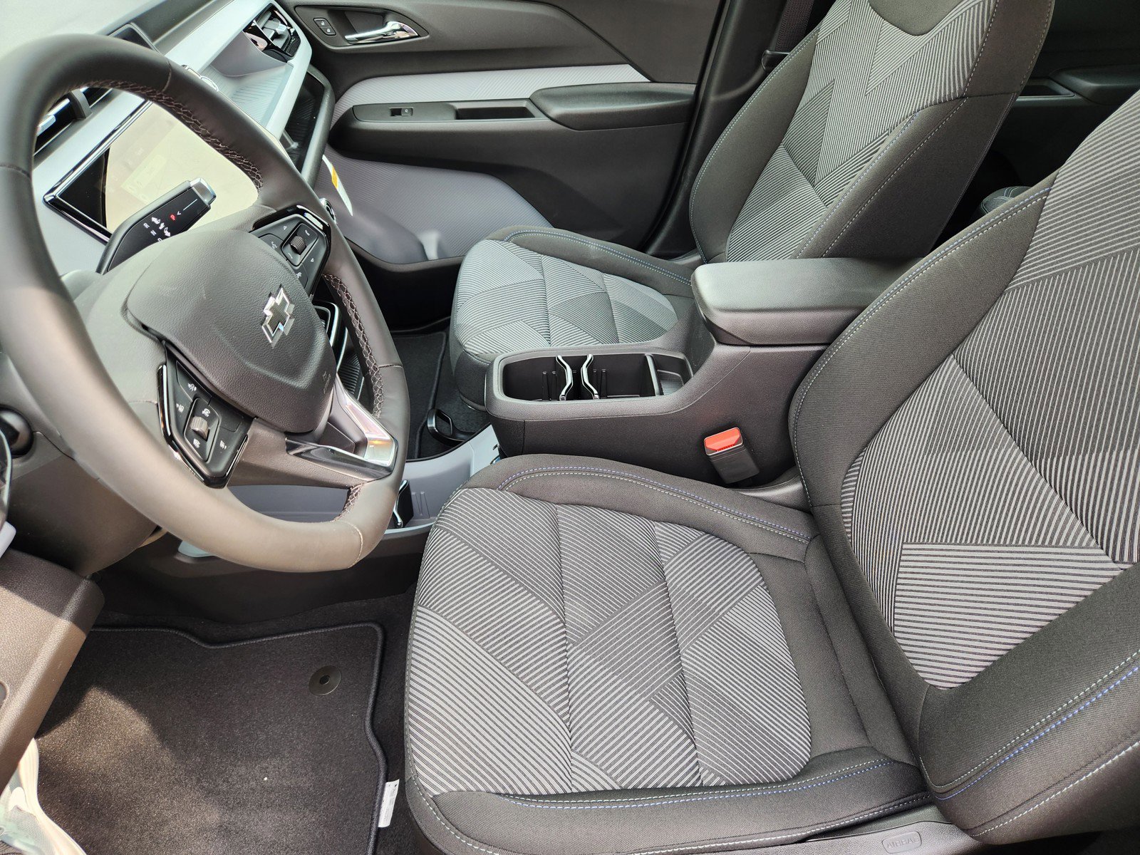 New 2027 Chevrolet Bolt LT image 9