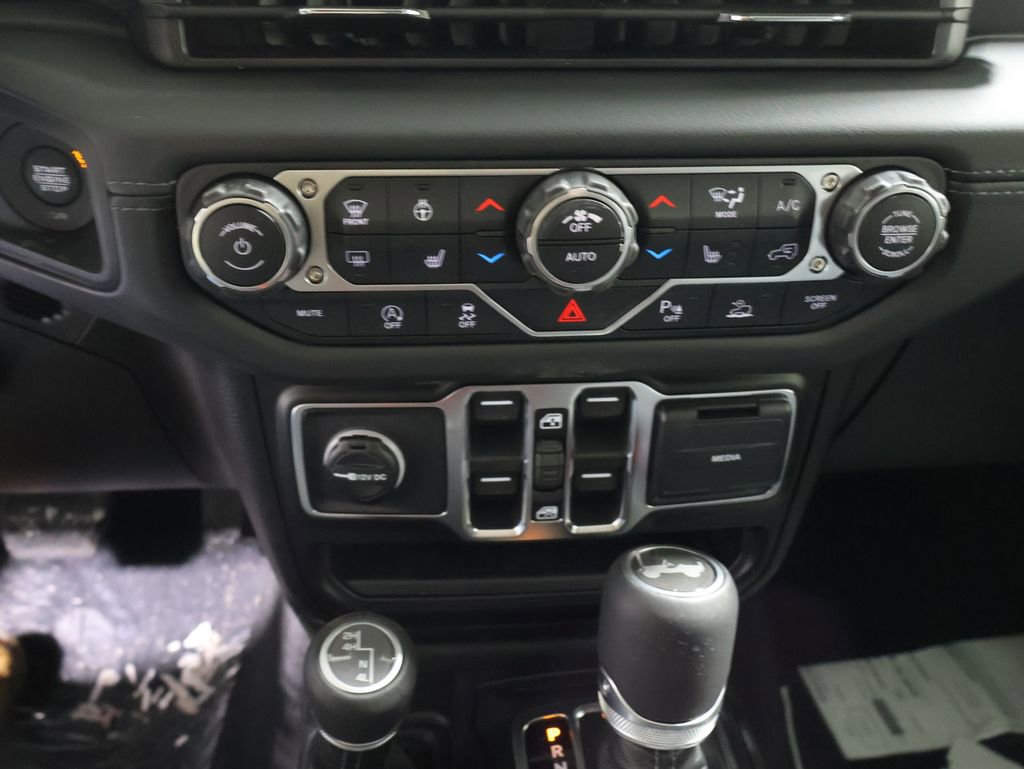 New 2026 Jeep Wrangler Sahara image 22