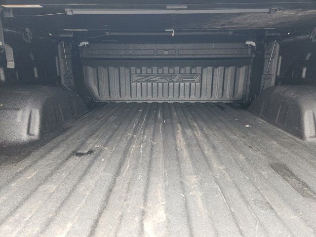 Used 2023 Chevrolet Silverado 1500 ZR2 w/ Technology Package image 34