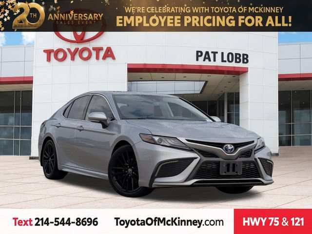 Used 2022 Toyota Camry XSE w/ Cold Weather Package