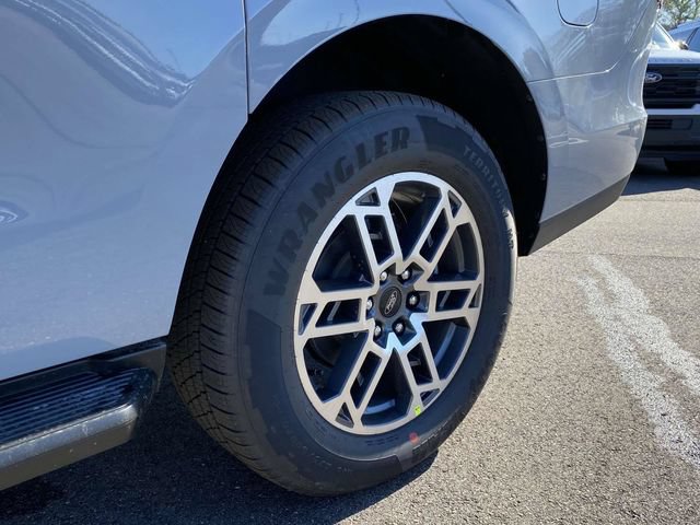 New 2026 Ford Expedition Max Active RWD image 23