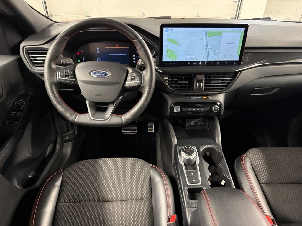 Used 2023 Ford Escape ST-Line w/ Tech Pack #1 AWD/4WD image 8