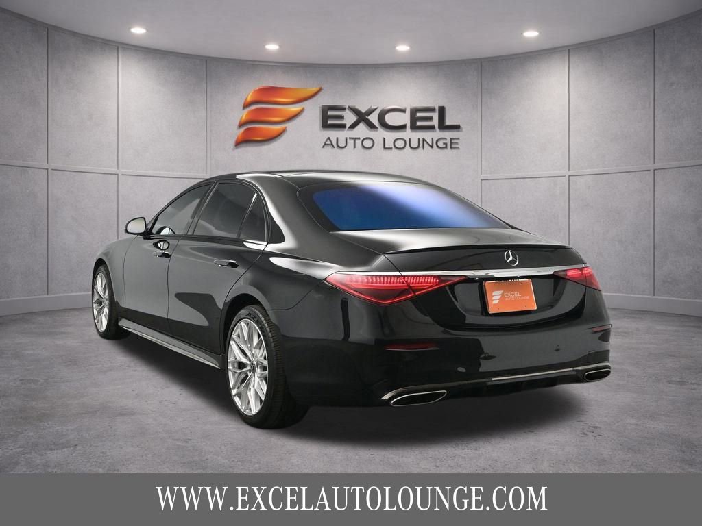 Used 2023 Mercedes-Benz S 500 4MATIC w/ AMG Line image 4