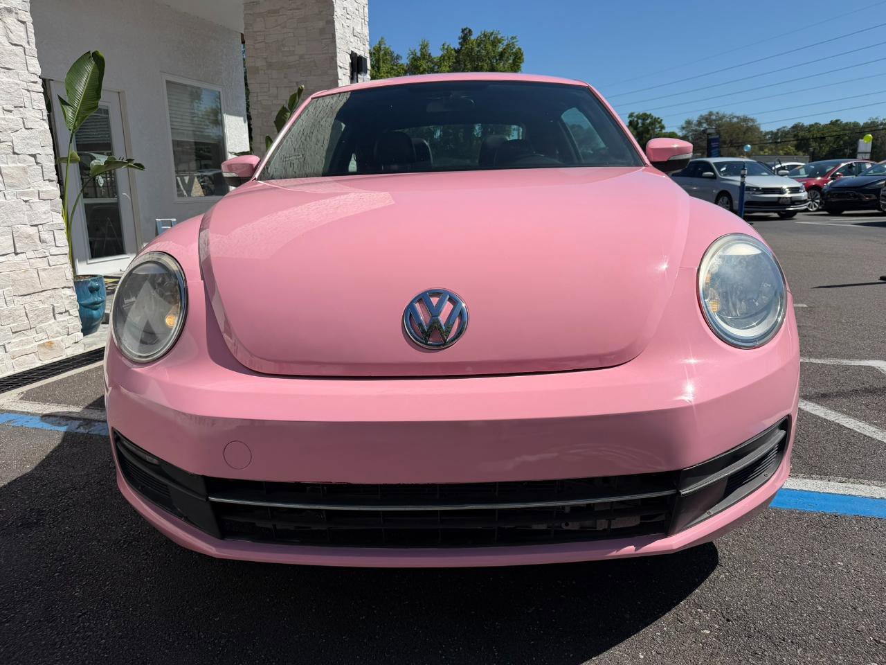 Used 2012 Volkswagen Beetle 2.5 FWD image 4