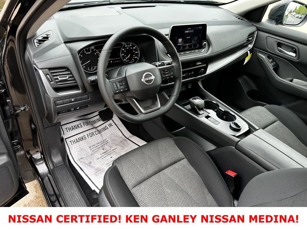 Certified 2026 Nissan Rogue SV AWD/4WD image 25