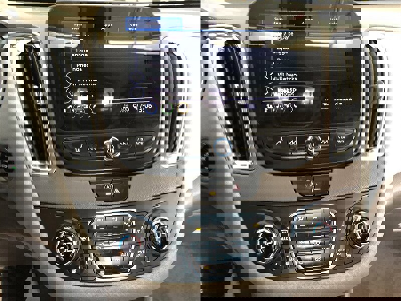 Used 2020 Chevrolet Malibu LT image 11