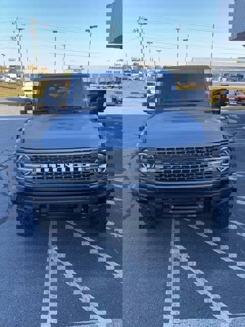 New 2025 Ford Bronco Badlands image 24