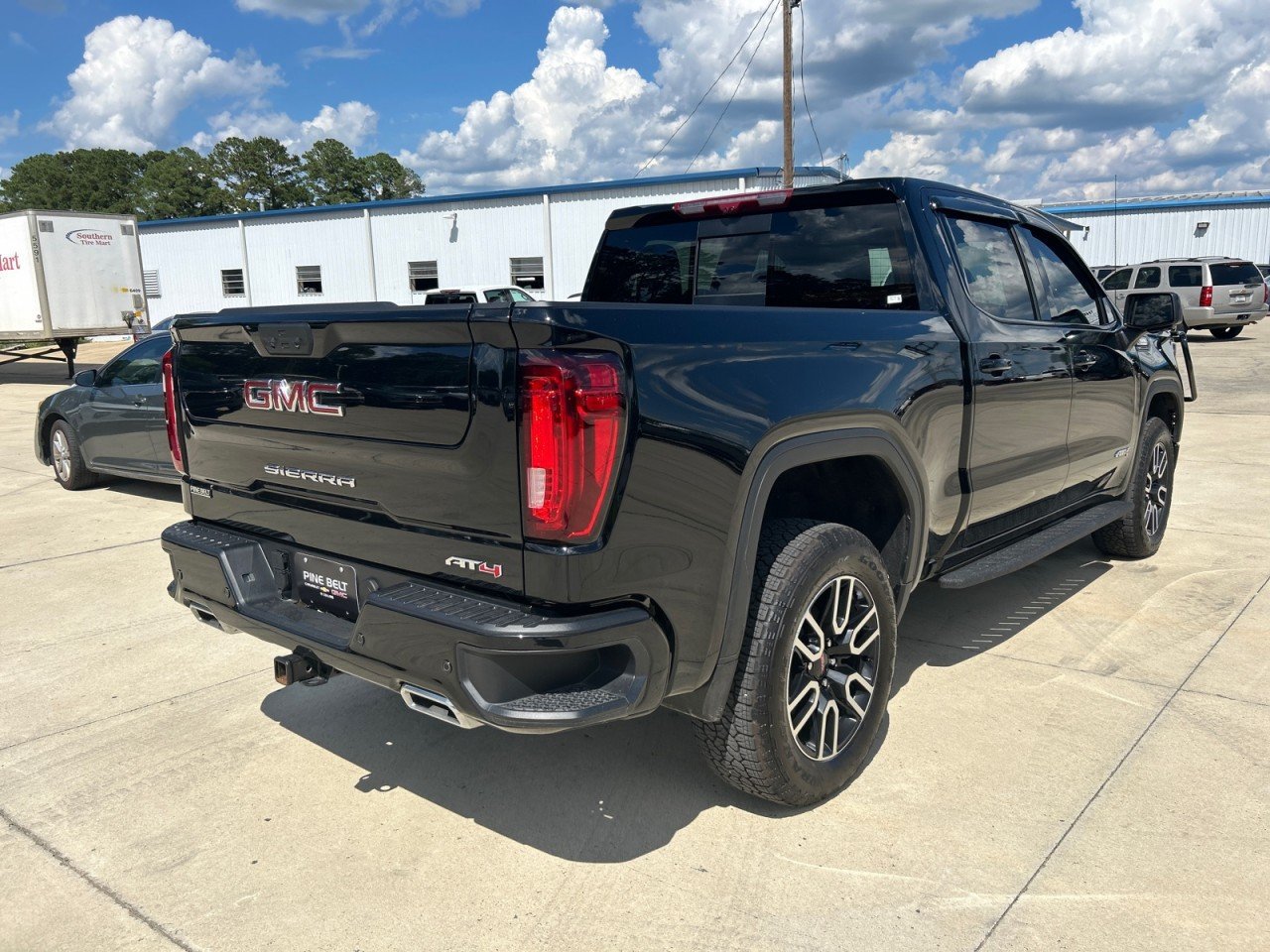 Used 2026 GMC Sierra 1500 AT4 AWD/4WD image 3