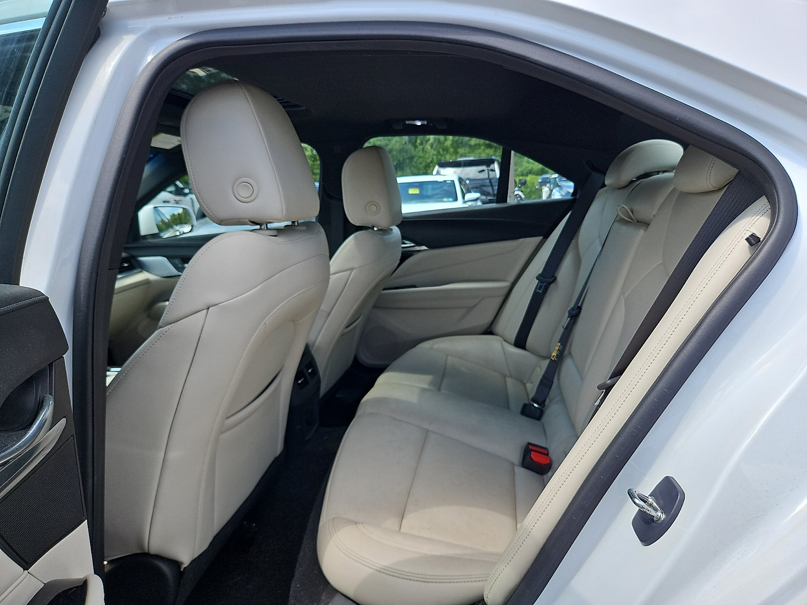 Certified 2024 Cadillac CT4 Luxury w/ Sun And Sound Package AWD/4WD image 10