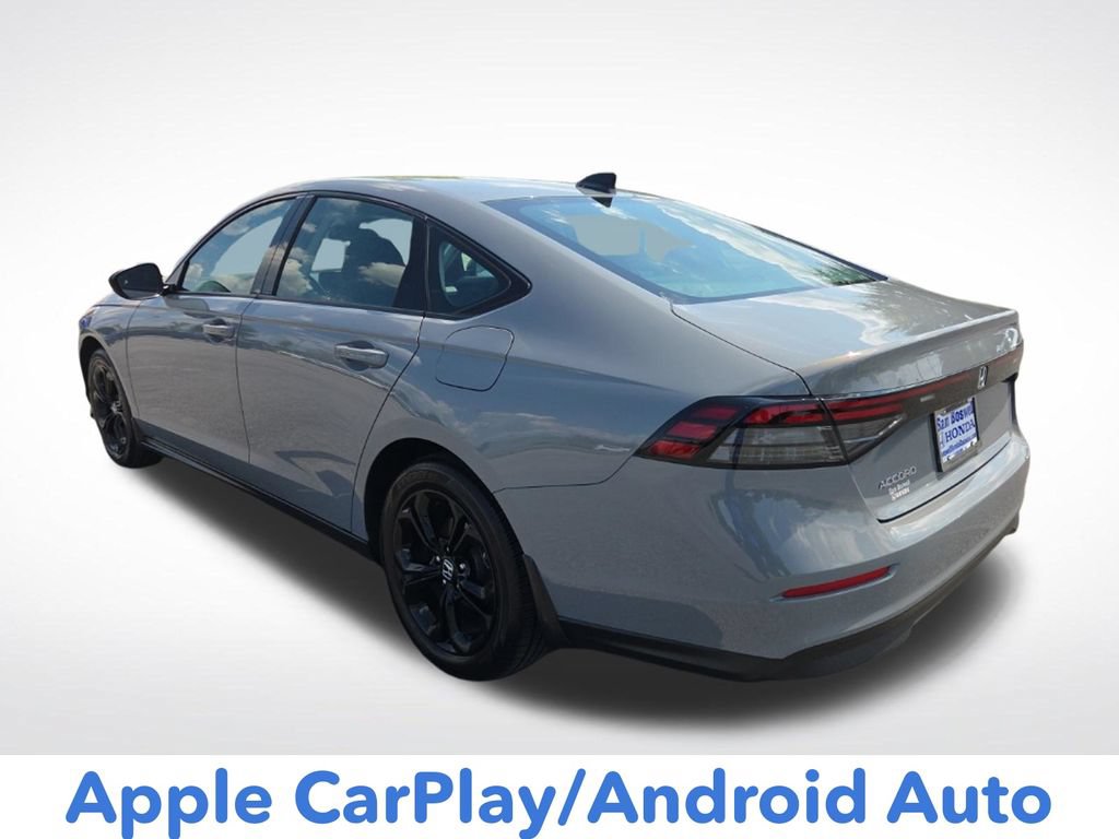 Used 2025 Honda Accord SE image 7