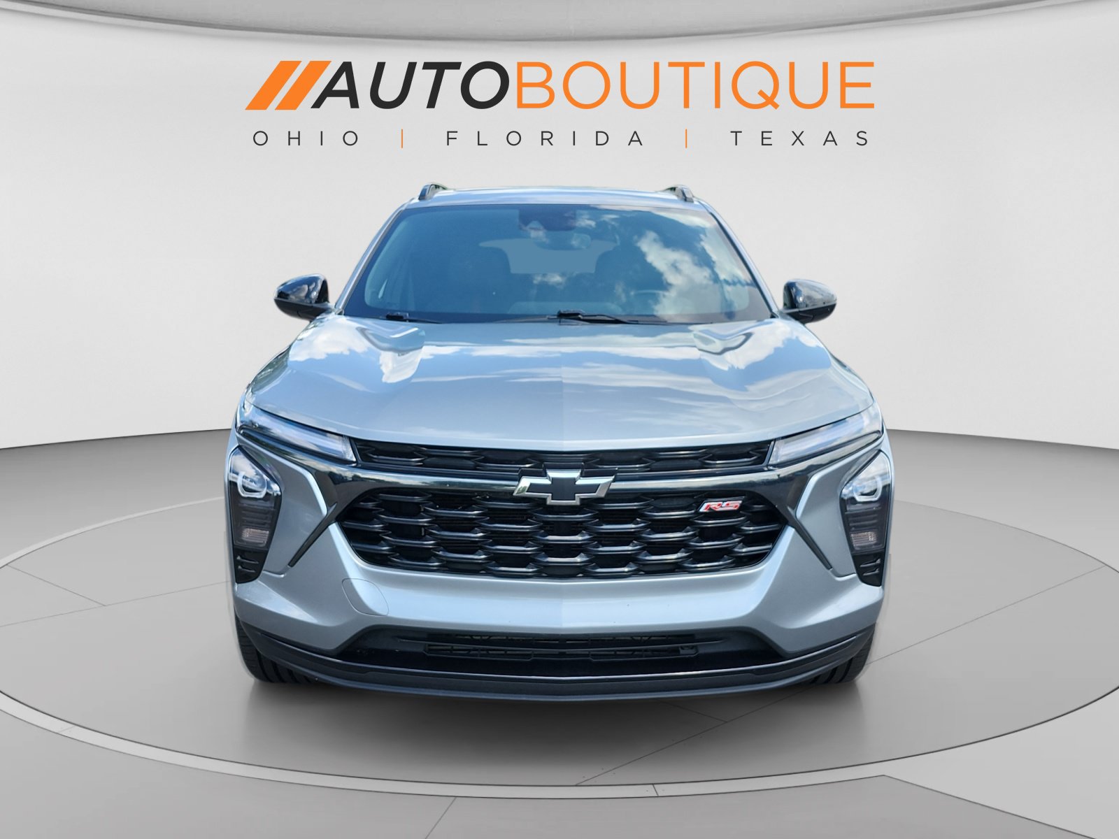 Used 2024 Chevrolet Trax RS w/ Sunroof Package FWD image 8