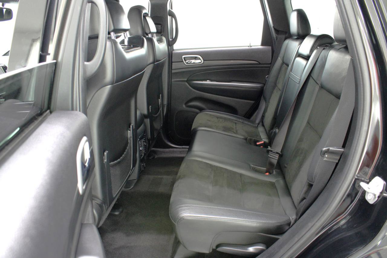 Used 2019 Jeep Grand Cherokee Altitude AWD/4WD image 38