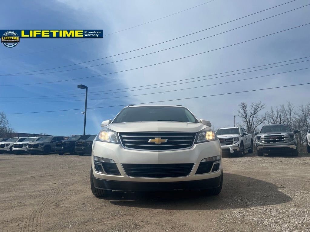 Used 2015 Chevrolet Traverse LT w/ Style and Technology Package AWD/4WD image 4