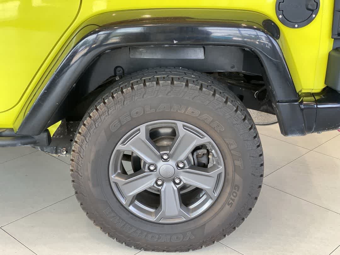 Used 2018 Jeep Wrangler Unlimited Rubicon AWD/4WD image 12