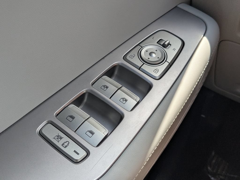 Used 2024 Hyundai Palisade SEL FWD image 5
