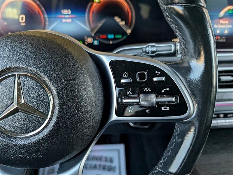 Used 2020 Mercedes-Benz GLE 450 4MATIC image 21