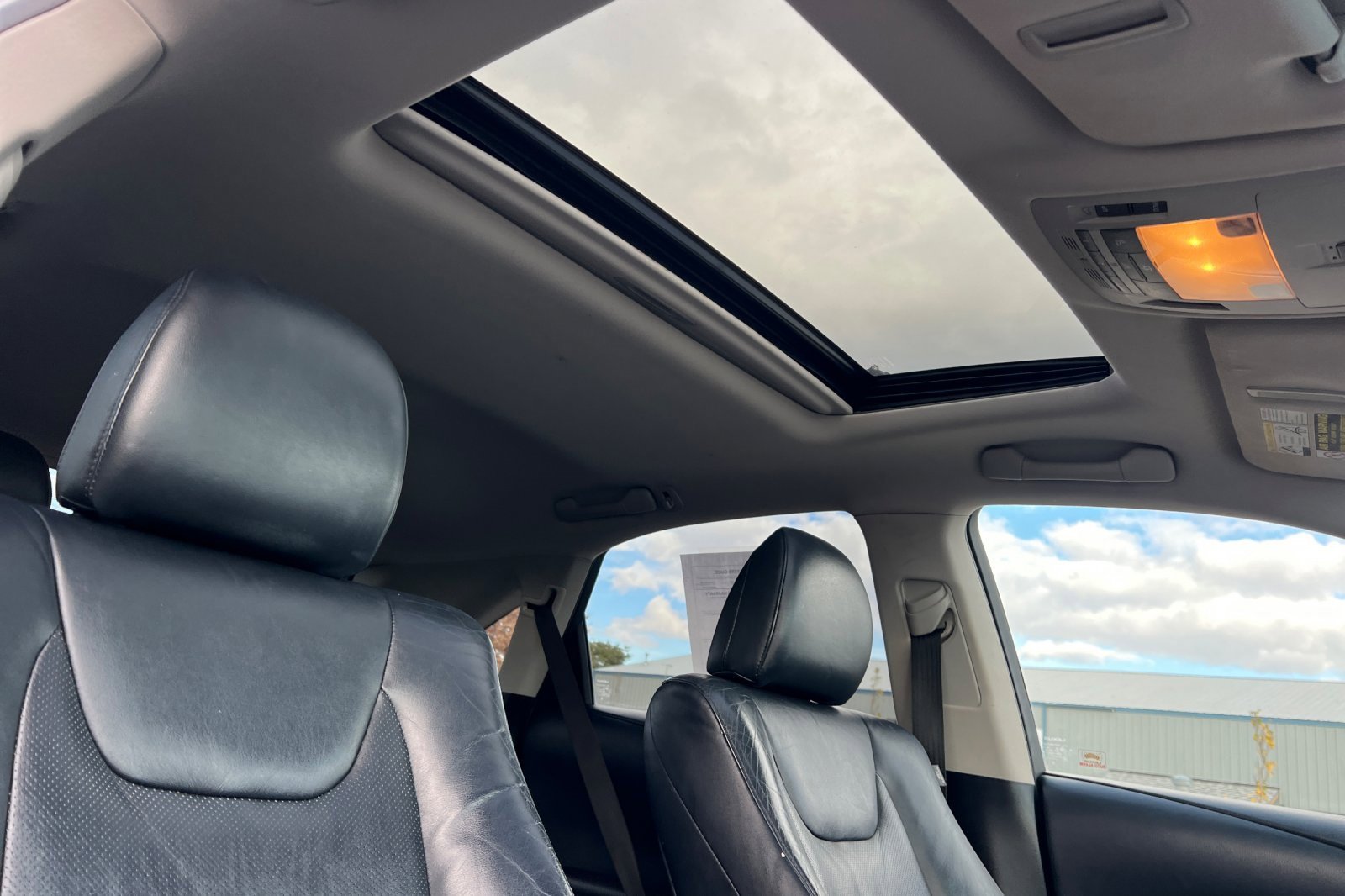 Used 2011 Lexus RX 350 AWD image 14