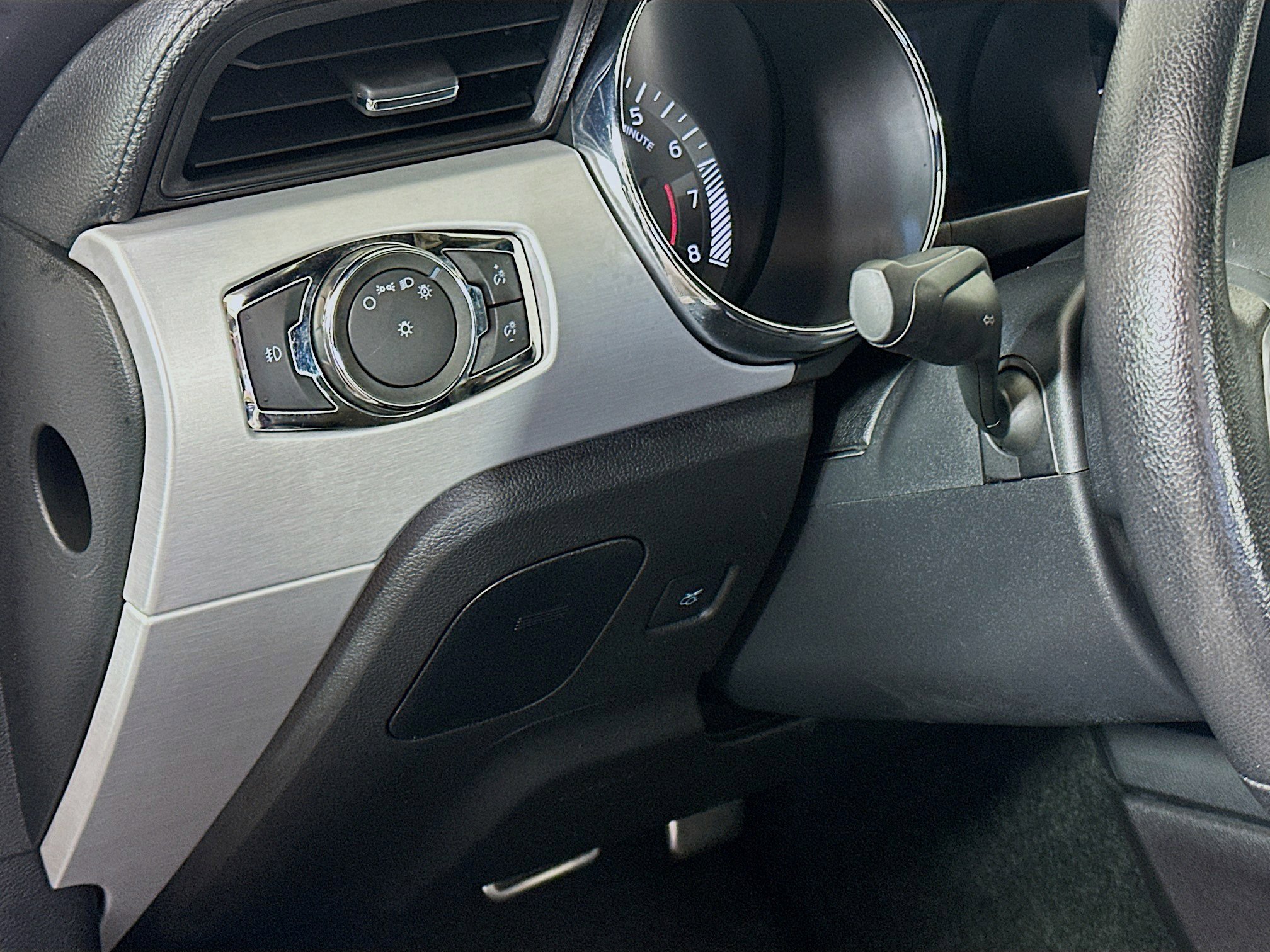 Used 2016 Ford Mustang Premium image 16