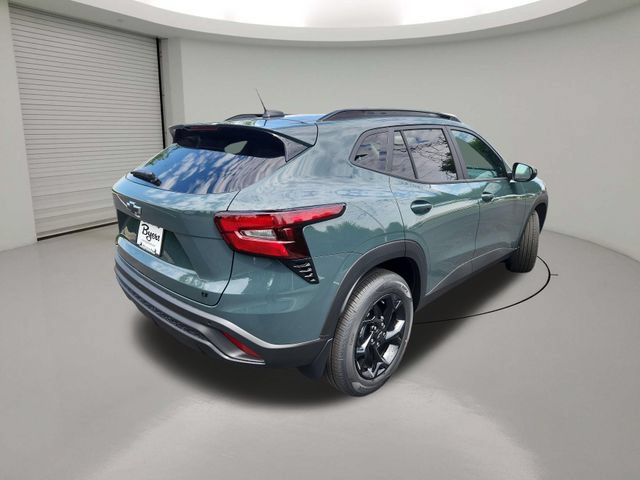 New 2026 Chevrolet Trax LT w/ Driver Confidence Package FWD image 7