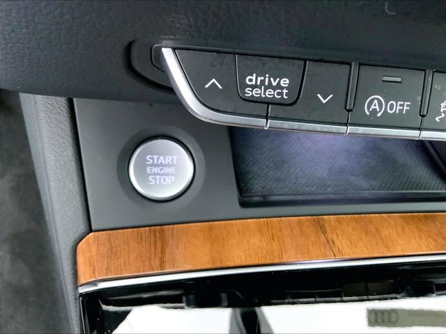 Certified 2023 Audi Q5 2.0T Premium w/ Convenience Package image 31