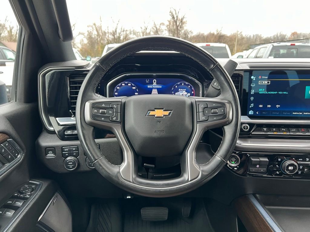 Used 2024 Chevrolet Silverado 3500 High Country w/ High Country Premium Package image 36