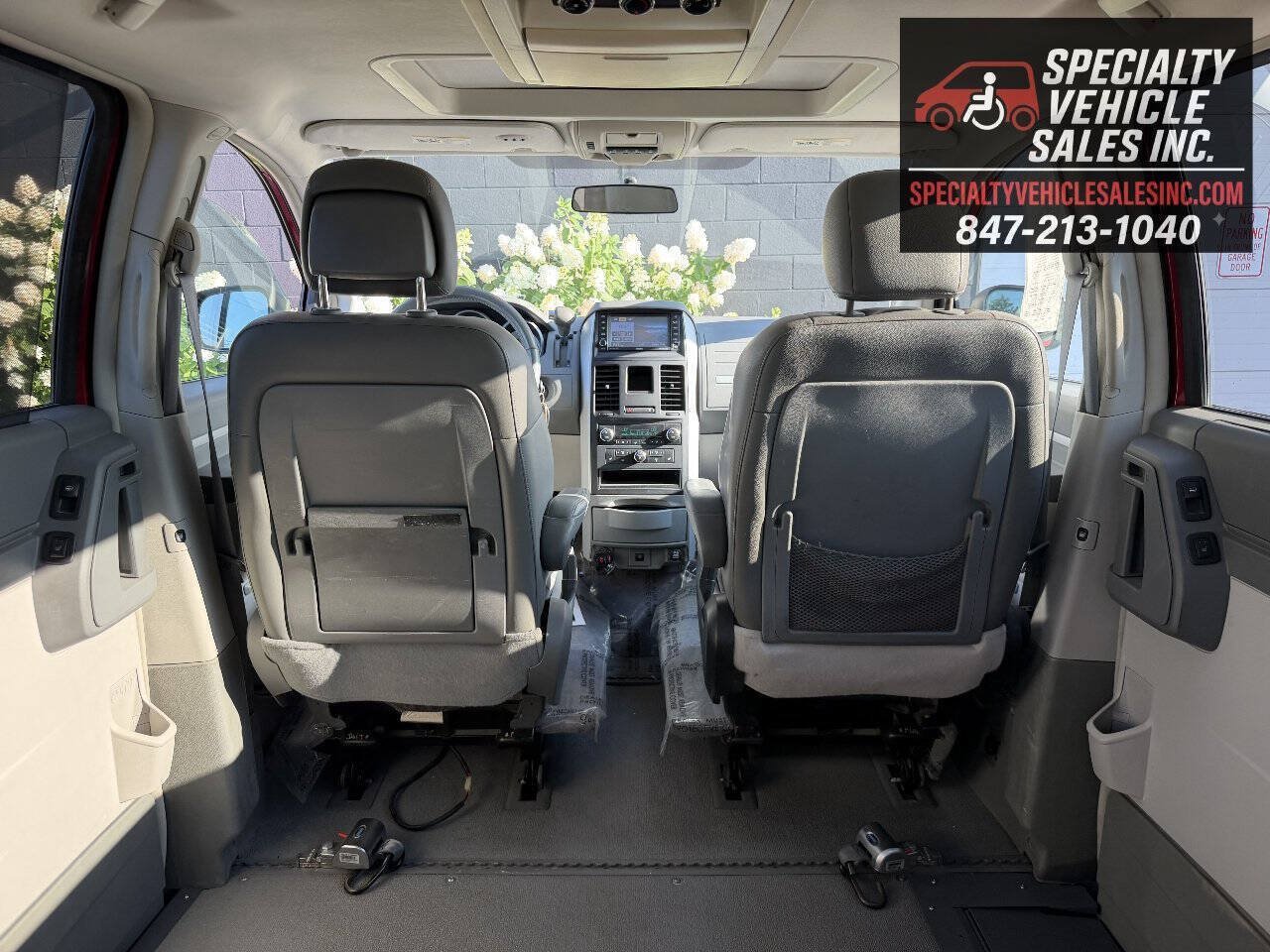 Used 2008 Dodge Grand Caravan SXT FWD image 22