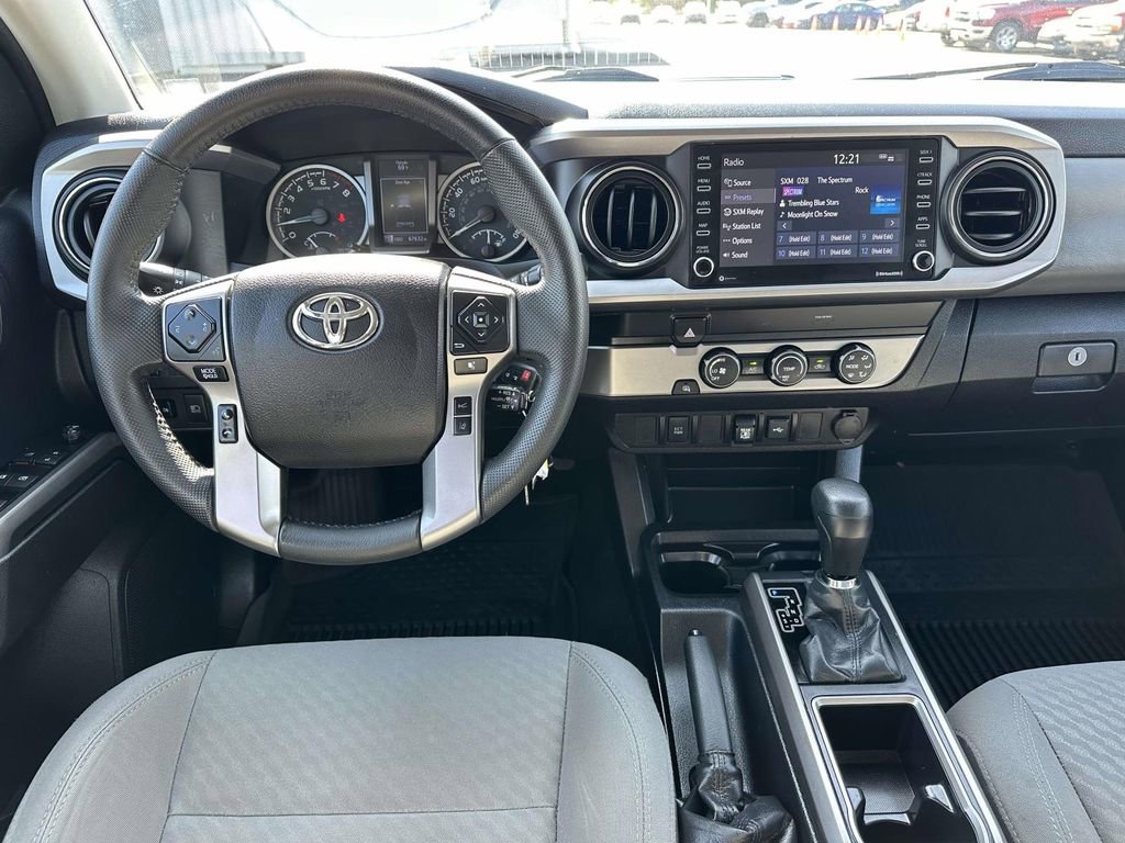 Used 2020 Toyota Tacoma SR5 image 10