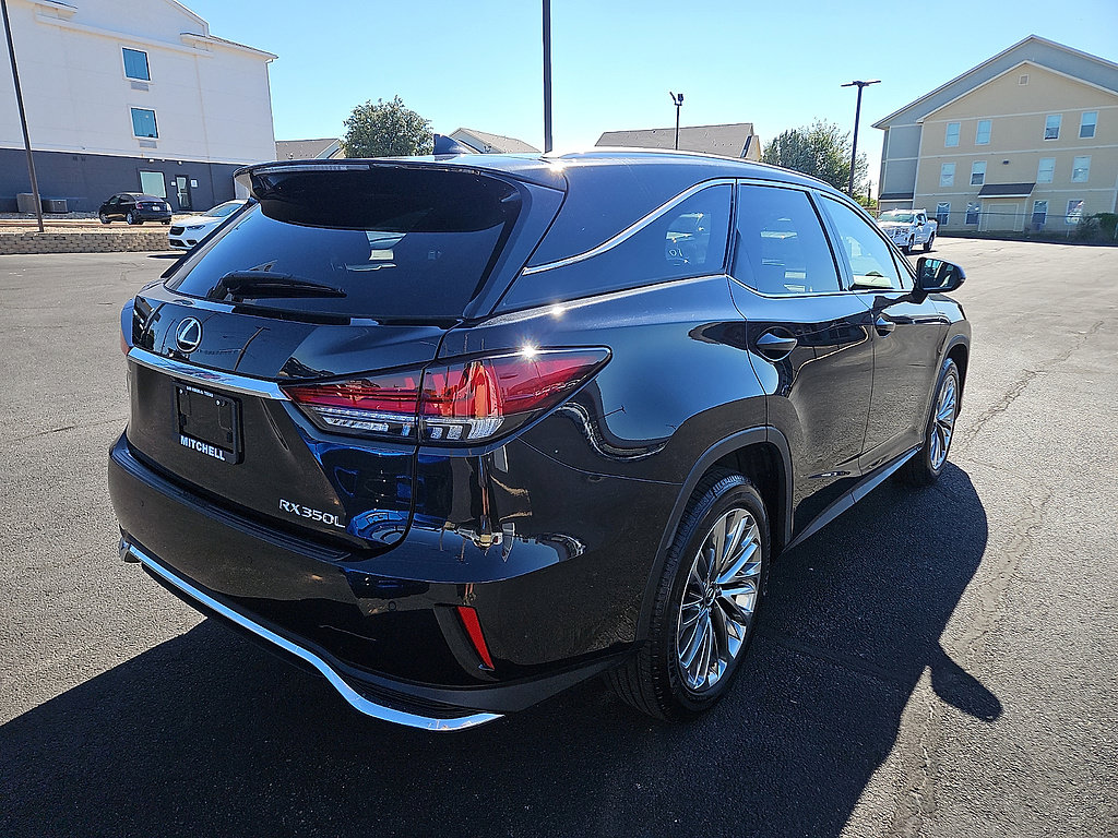 Used 2022 Lexus RX 350L Luxury w/ Accessory Package (Z1) FWD image 4