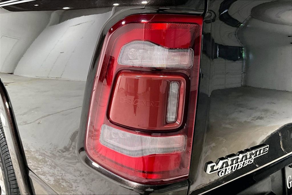 Used 2019 RAM 1500 Laramie image 40