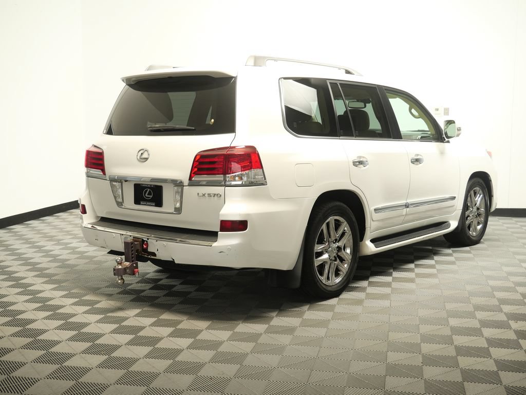 Used 2014 Lexus LX 570 4WD image 8