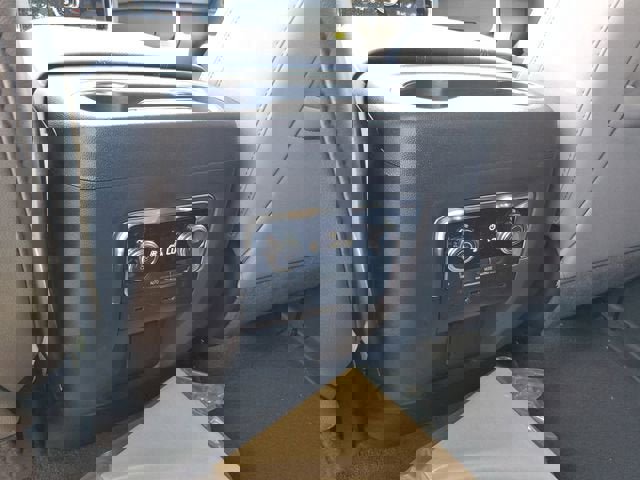 New 2026 GMC Yukon Elevation image 16