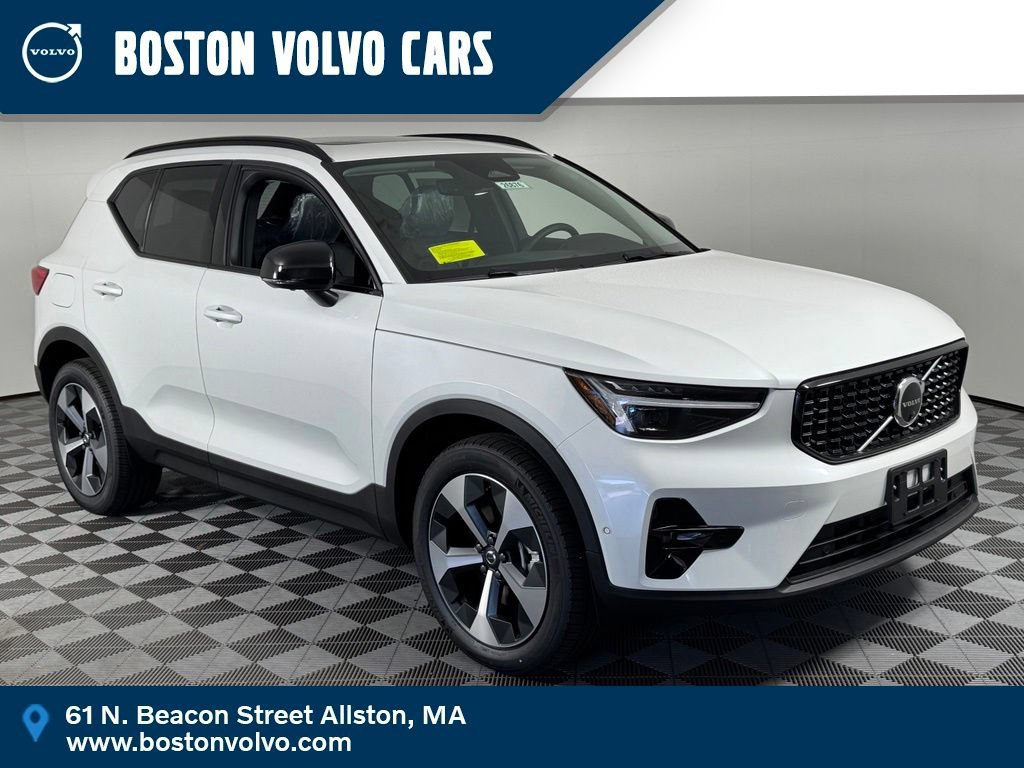 New 2026 Volvo XC40 B5 Plus w/ Protection Package Premier AWD/4WD image 1