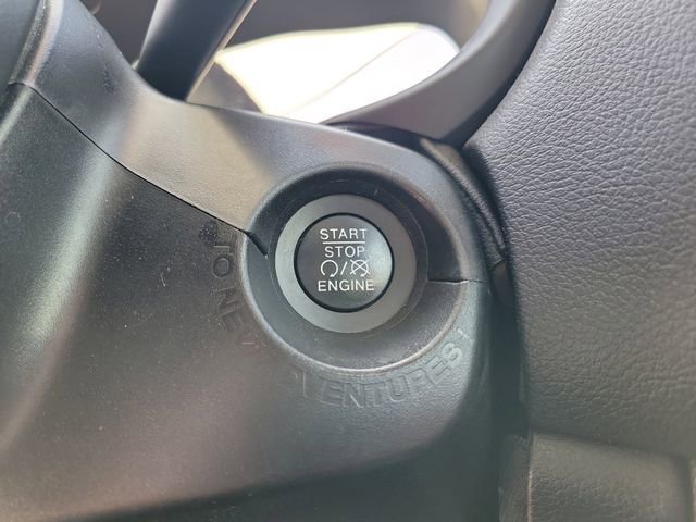 Used 2022 Jeep Renegade Latitude w/ Convenience Group AWD/4WD image 25