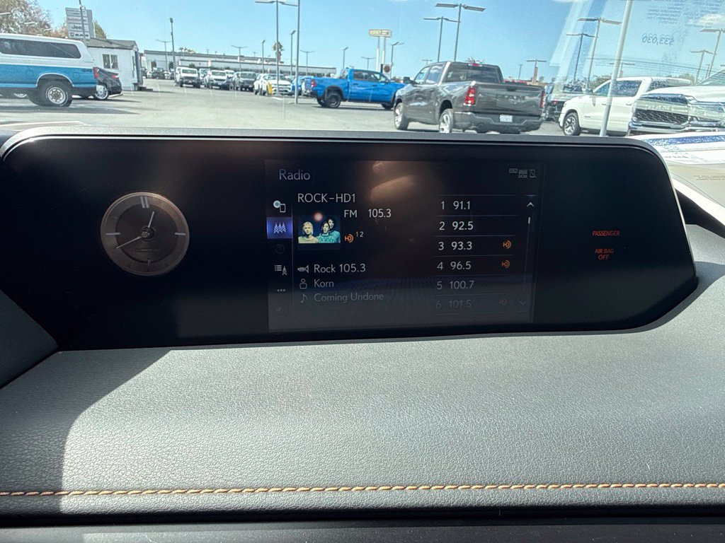 Used 2022 Lexus UX 200 w/ Accessory Package (Z1) FWD image 19