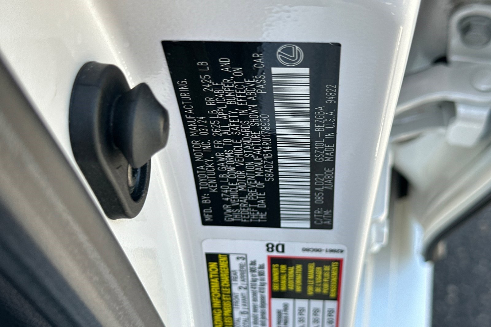 Used 2024 Lexus ES 350 w/ Premium Package FWD image 20