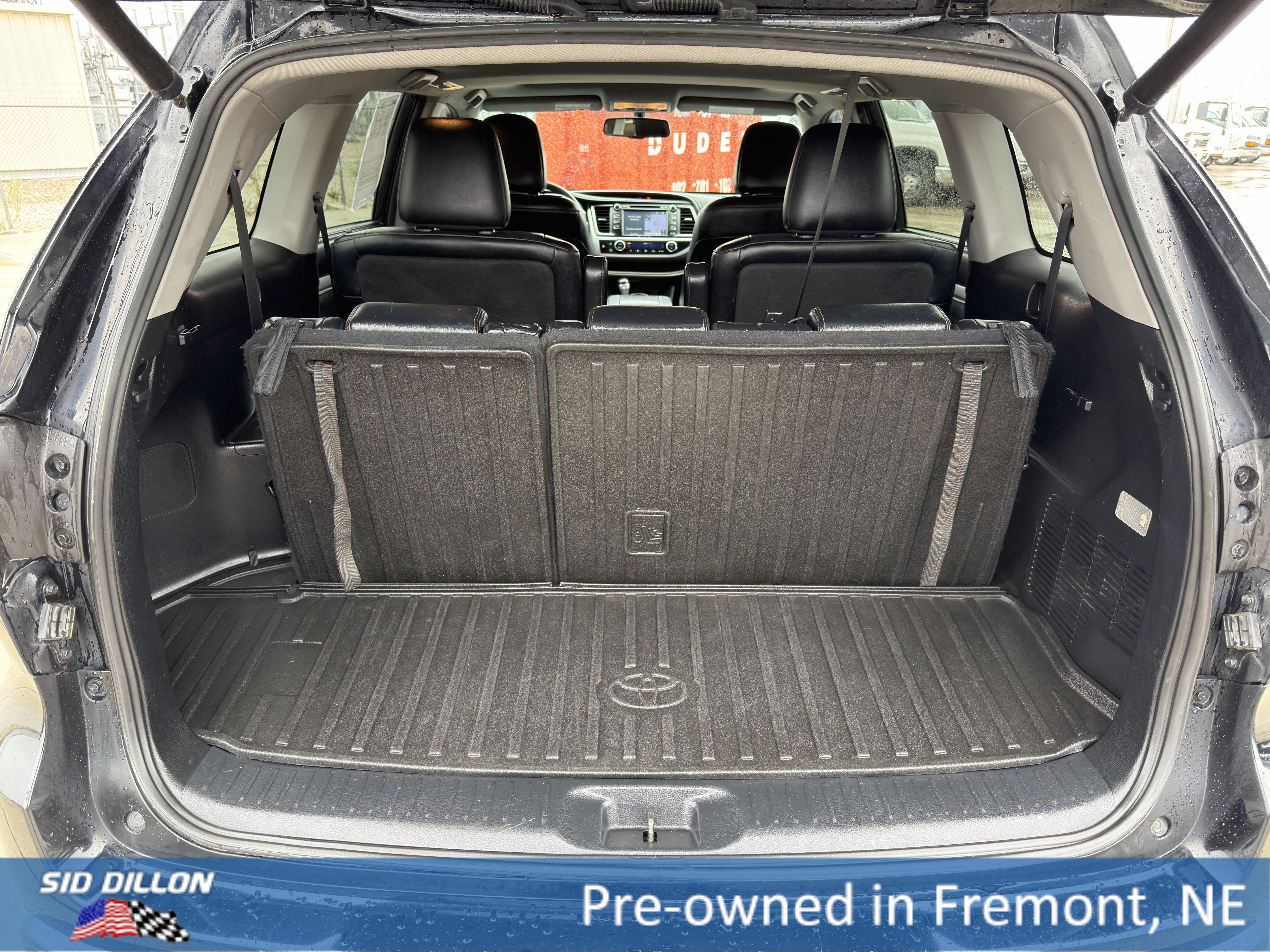 Used 2016 Toyota Highlander XLE AWD/4WD image 5