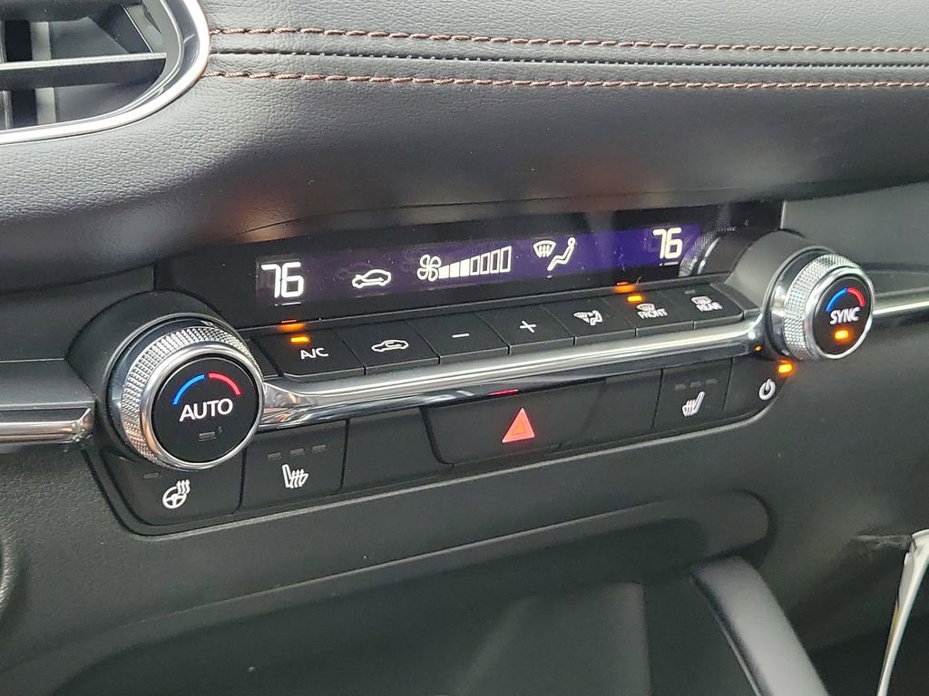 New 2026 MAZDA MAZDA3 Hatchback w/ Appearance Package image 30