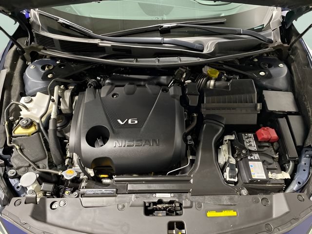 Certified 2023 Nissan Maxima Platinum w/ Sport Mat Group FWD image 33