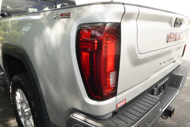 Used 2022 GMC Sierra 3500 SLT w/ SLT Premium Package AWD/4WD image 36