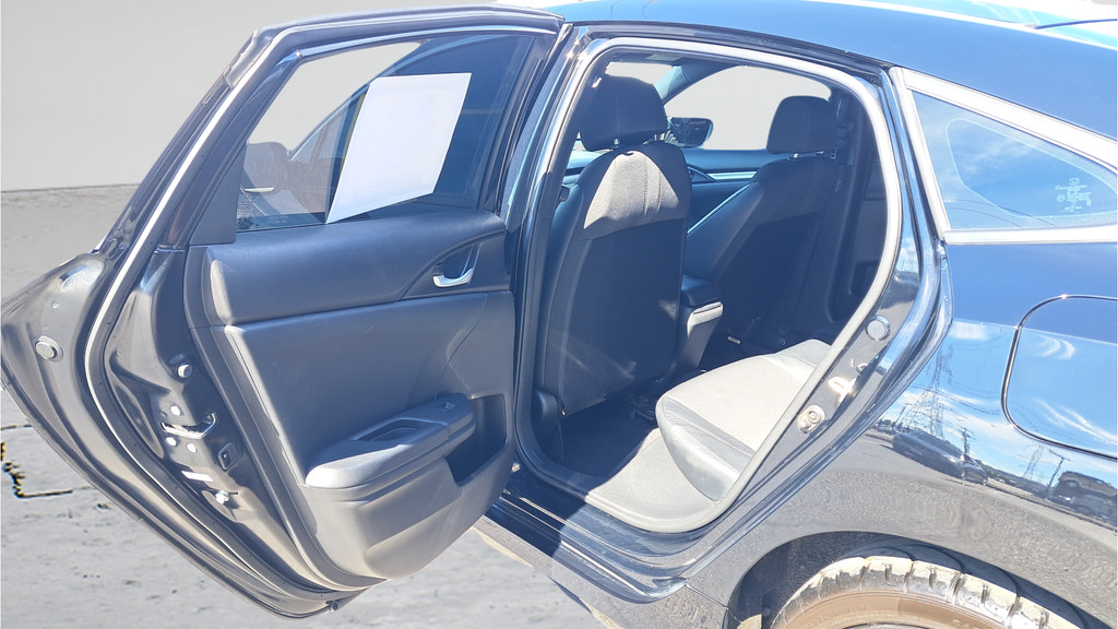Used 2020 Honda Civic Sport image 30