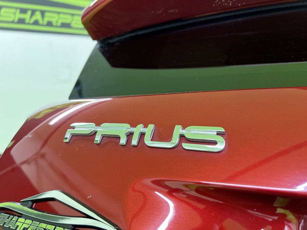 Used 2017 Toyota Prius FWD image 12