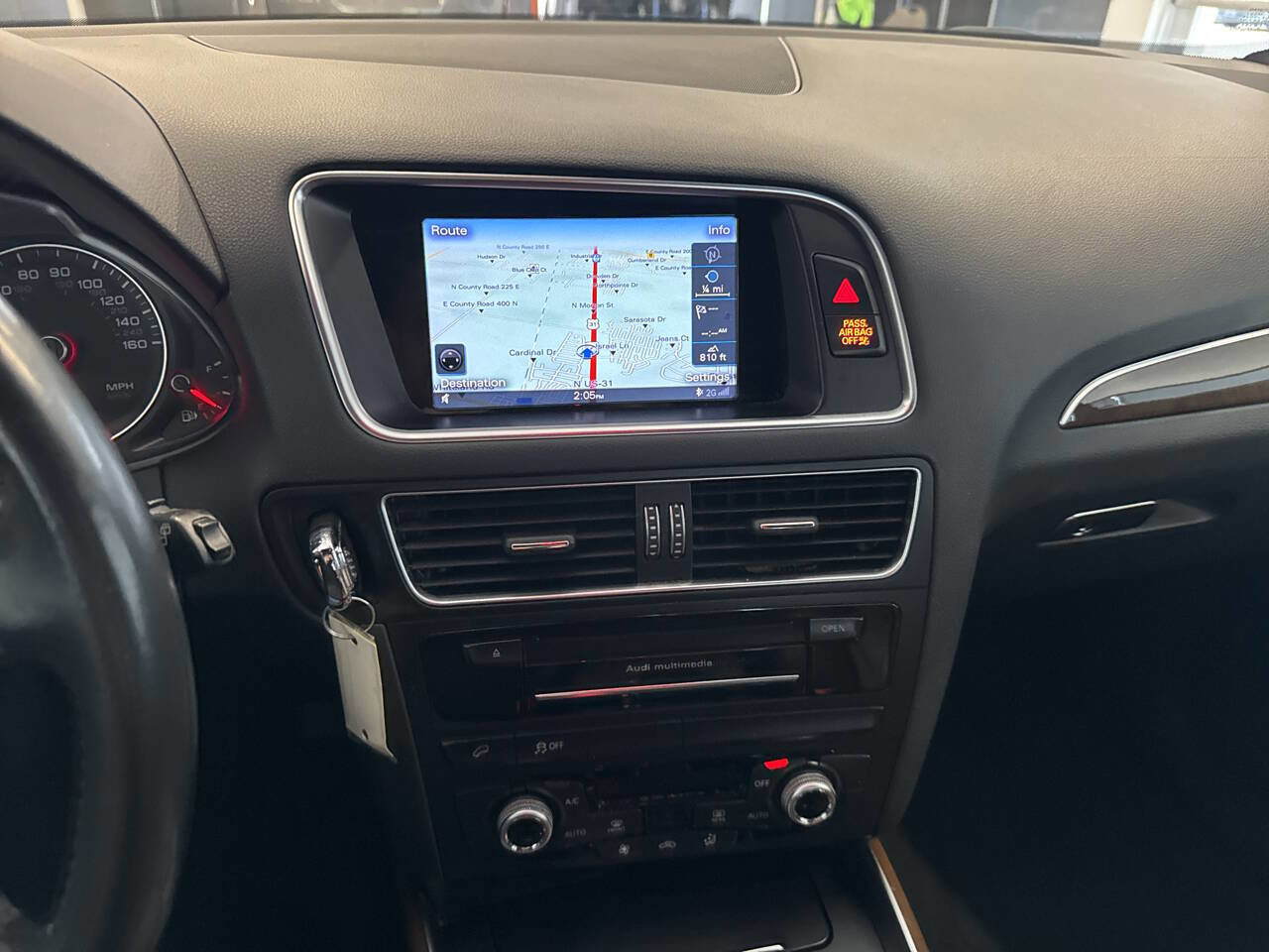 Used 2017 Audi Q5 2.0T Premium w/ Audi MMI Navigation Plus image 33