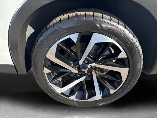 Used 2022 Mitsubishi Outlander ES image 26